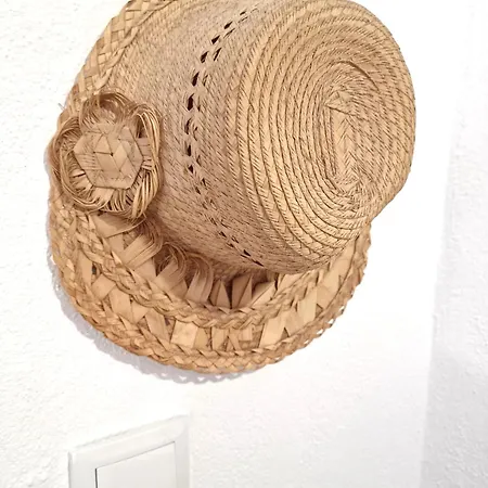 Buganvilia - Near Riverside